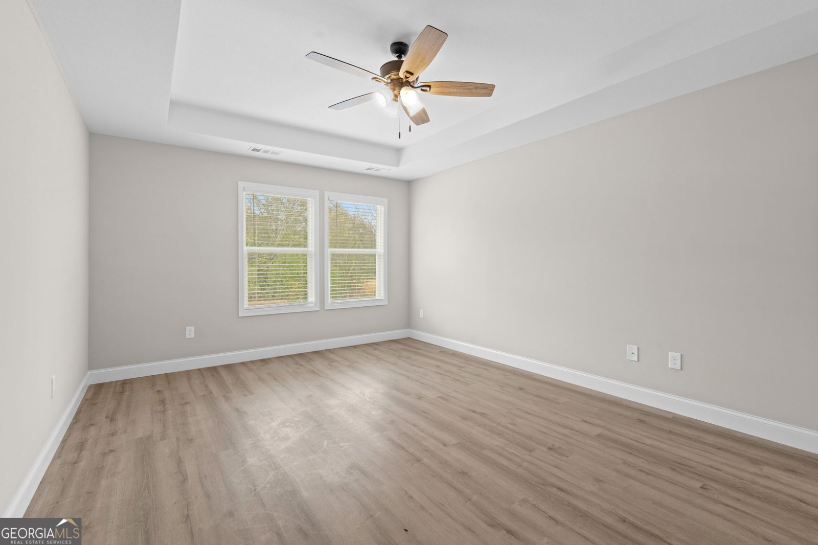 302 Beau Claire Circle Byron - Photo 33