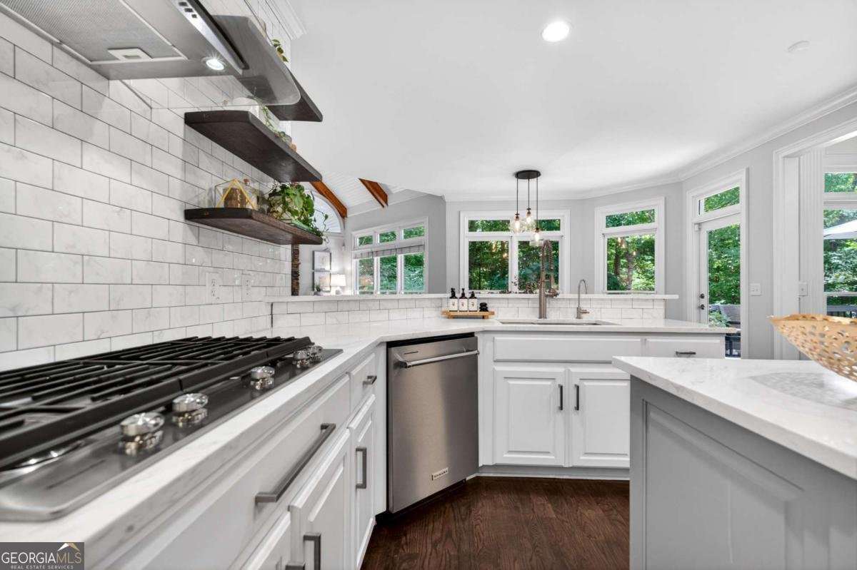 800 Shore Drive Canton - Photo 16