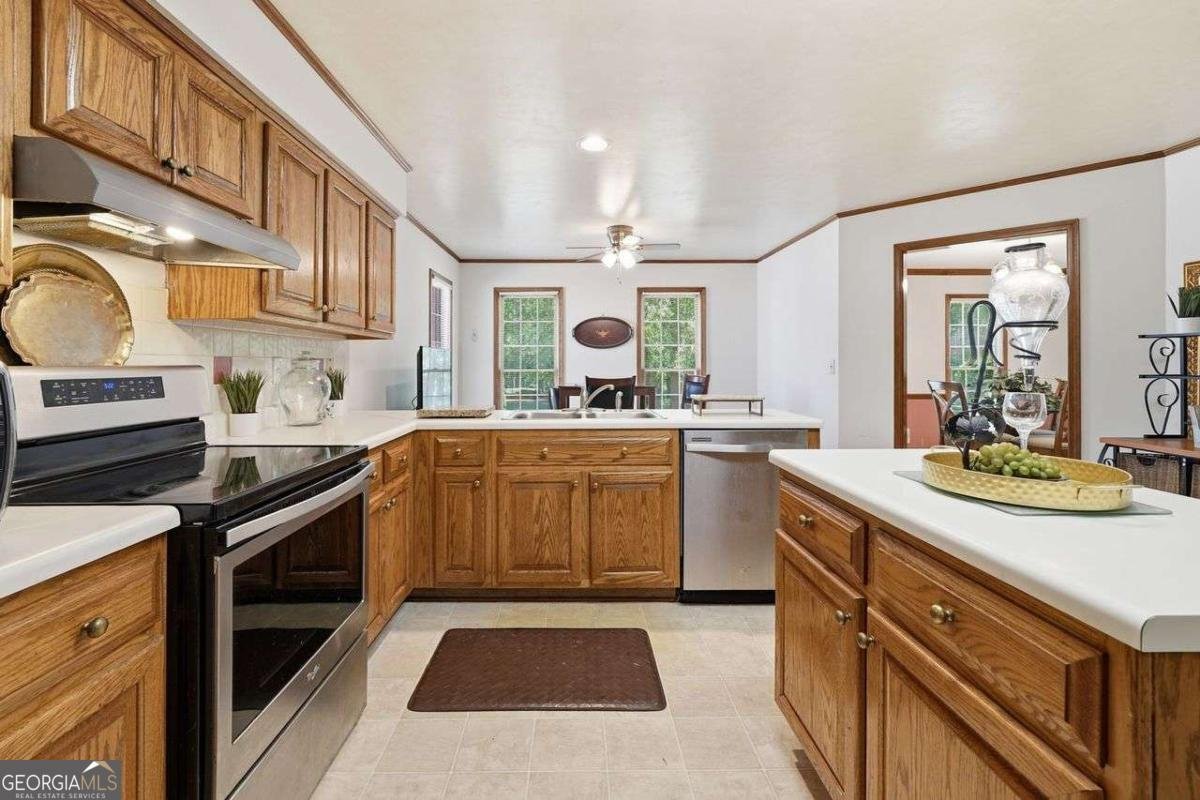 1617 Ellington Road Conyers - Photo 11