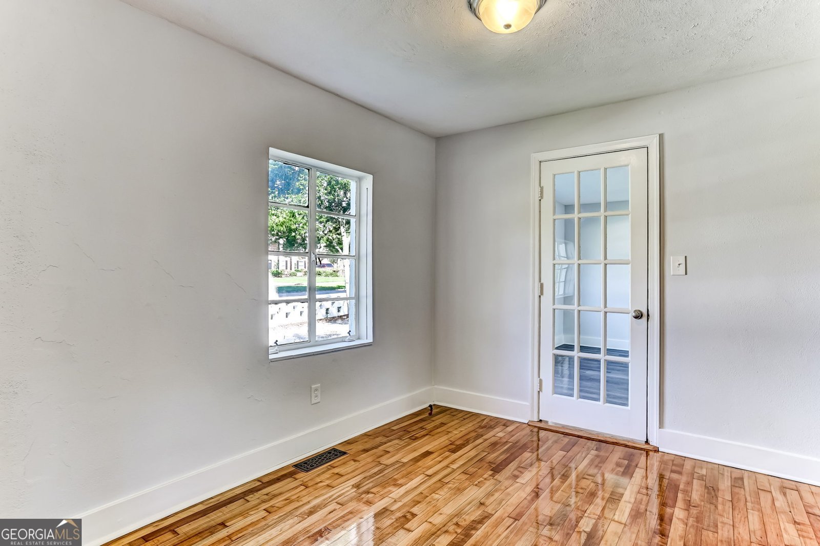 1928 Skidaway Road Savannah - Photo 11