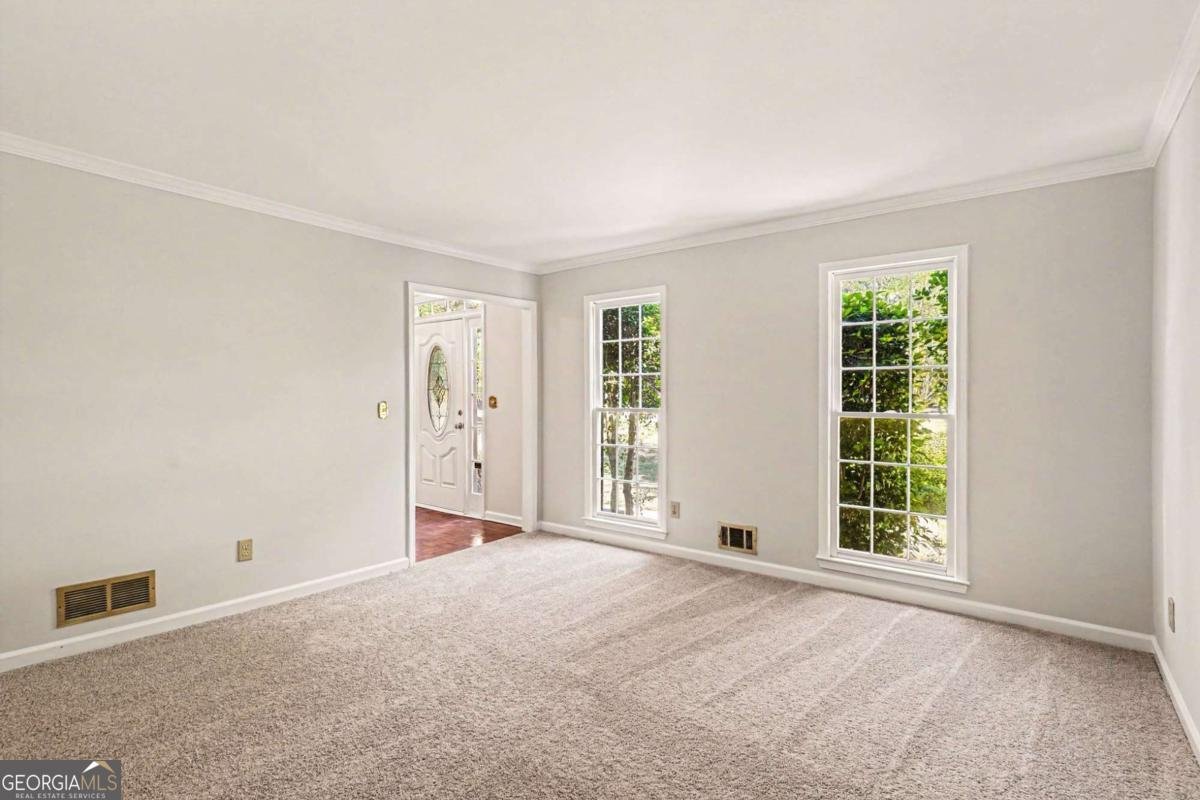 1632 Ellington Road Conyers - Photo 6