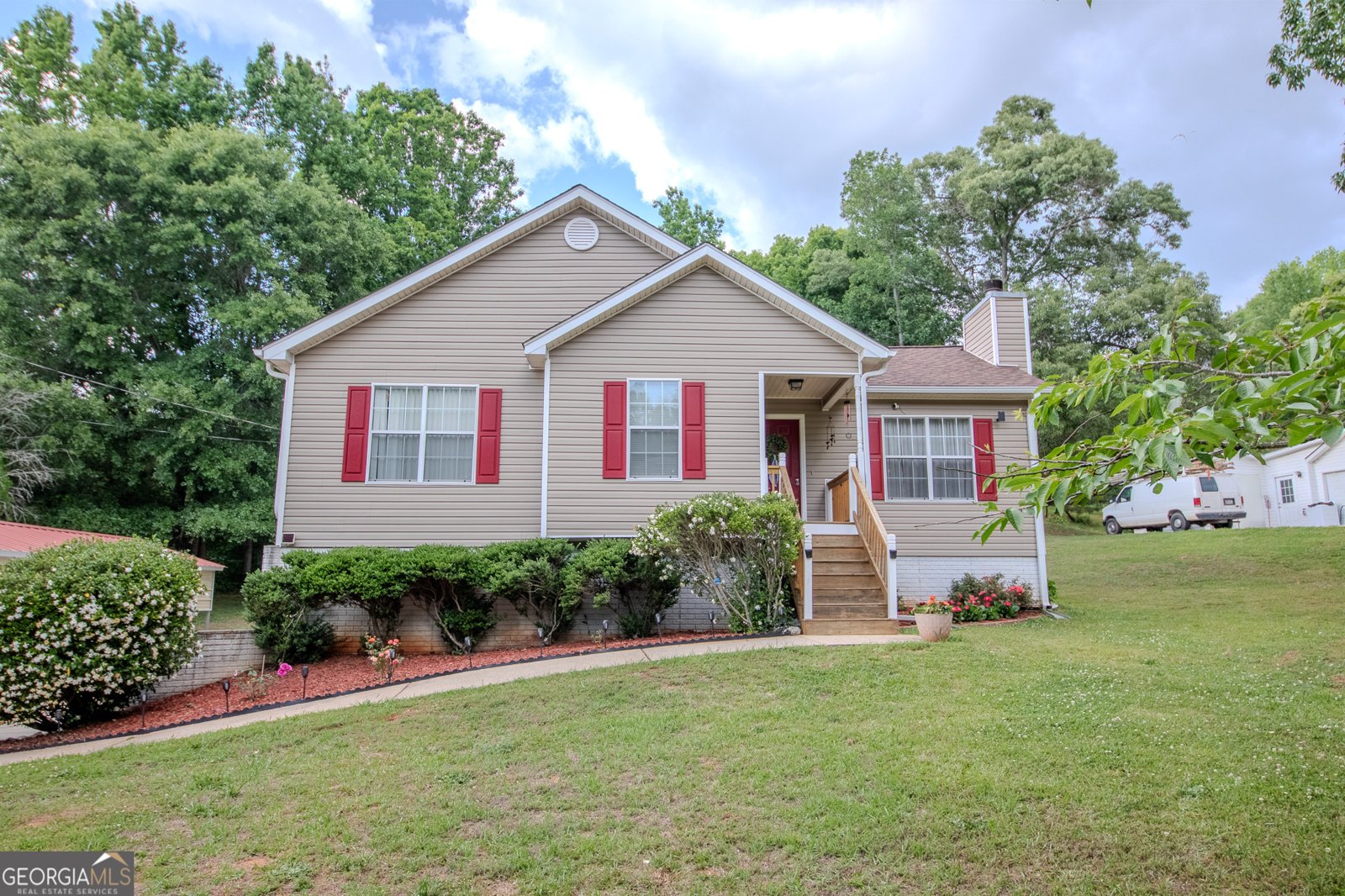198 Brenda Ellen Drive Newnan - main photo