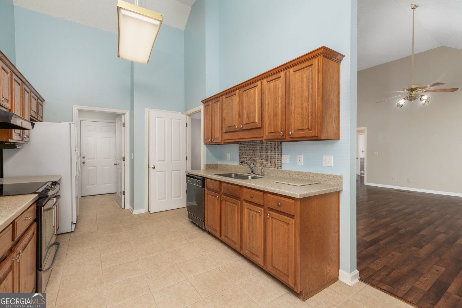 226 Autumn Trace Court Macon - Photo 13
