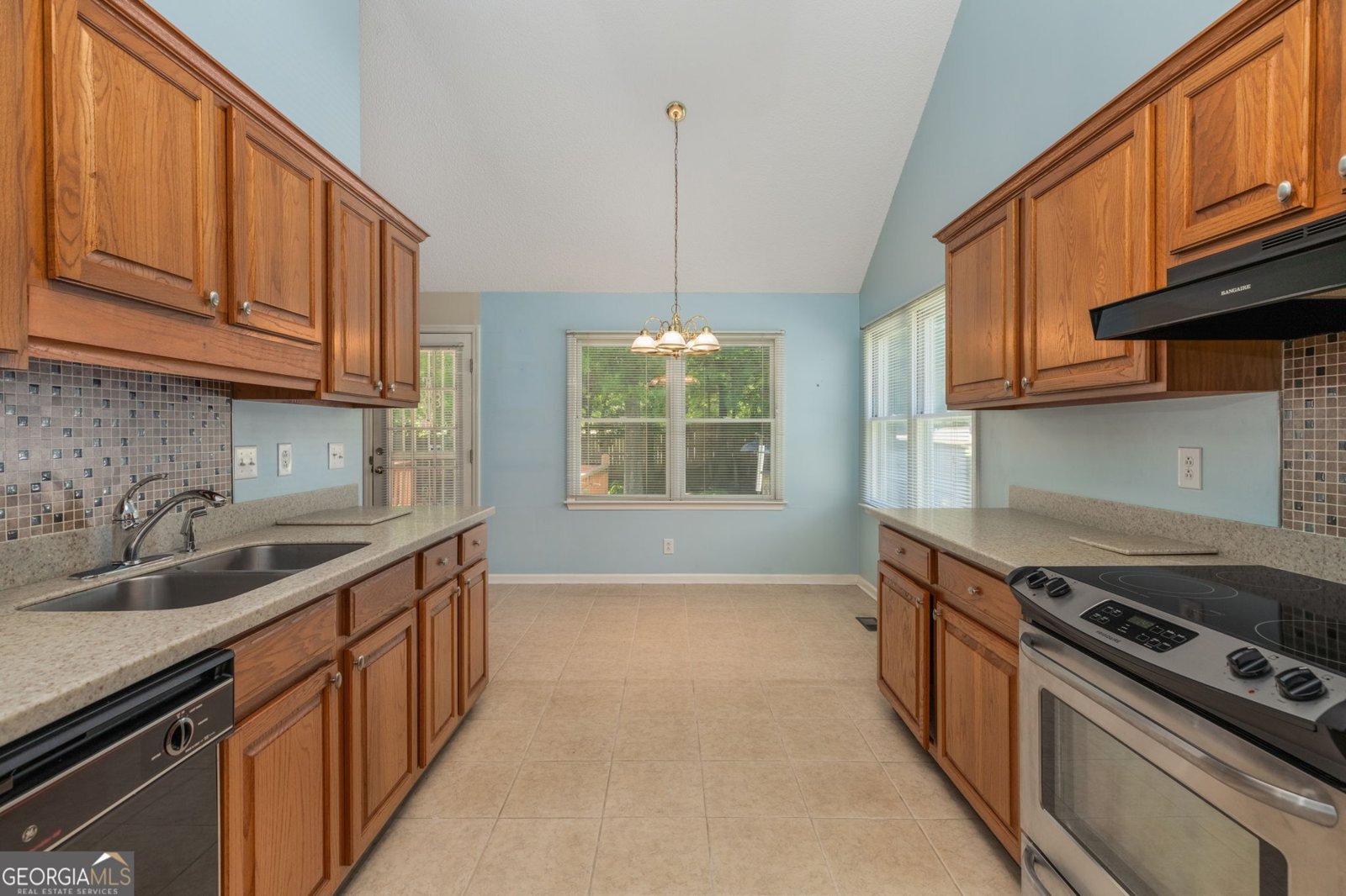 226 Autumn Trace Court Macon - Photo 16