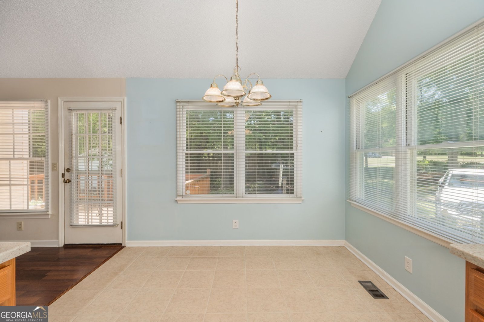 226 Autumn Trace Court Macon - Photo 17