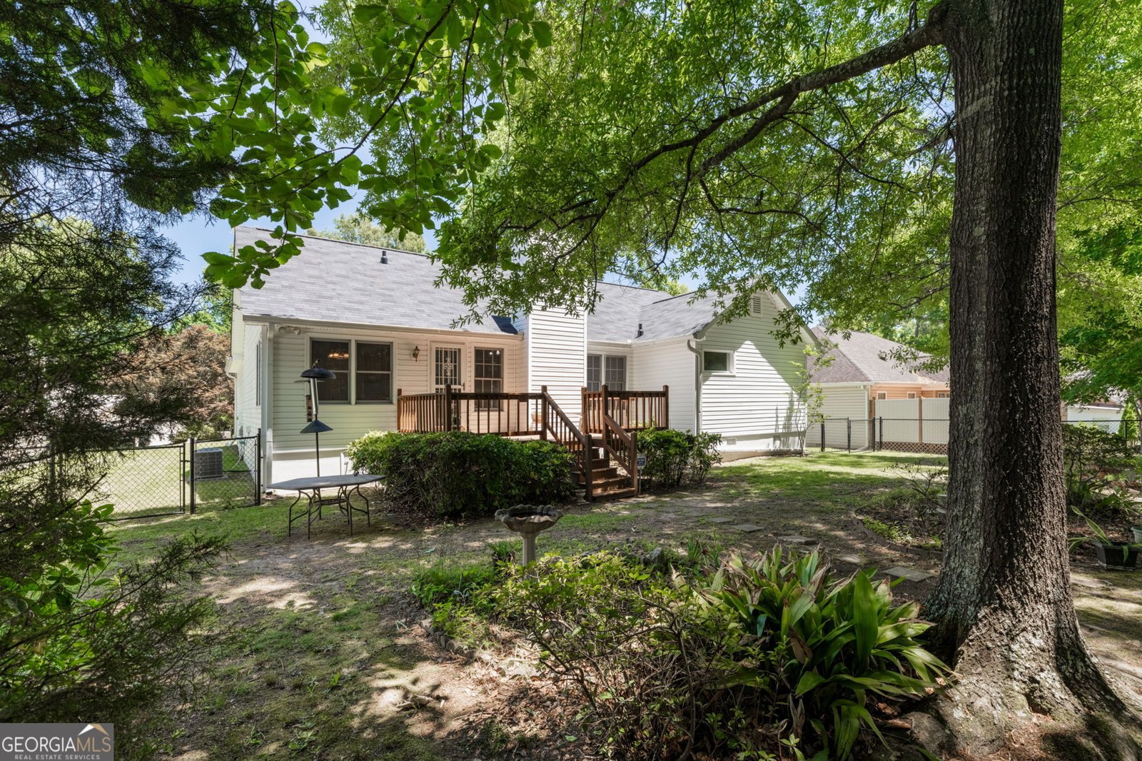 226 Autumn Trace Court Macon - Photo 33