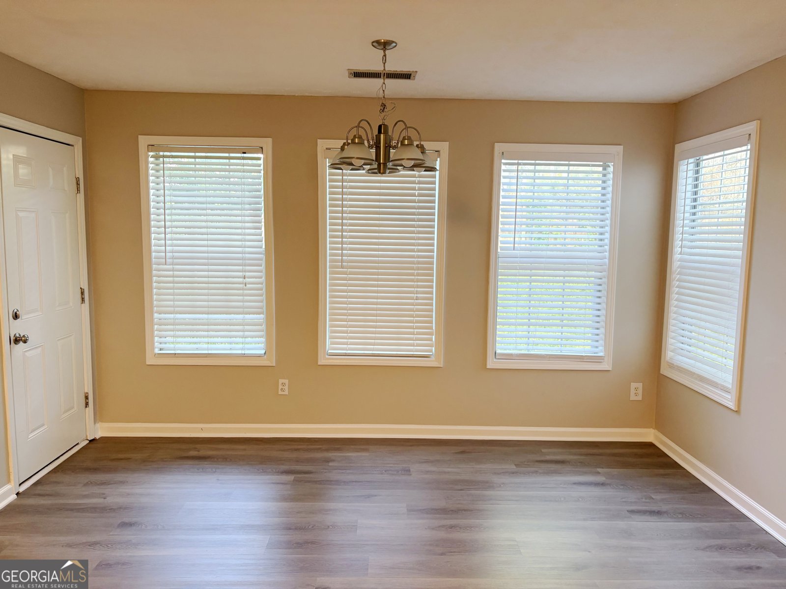 12242 Molly Sue Lane Fayetteville - Photo 7