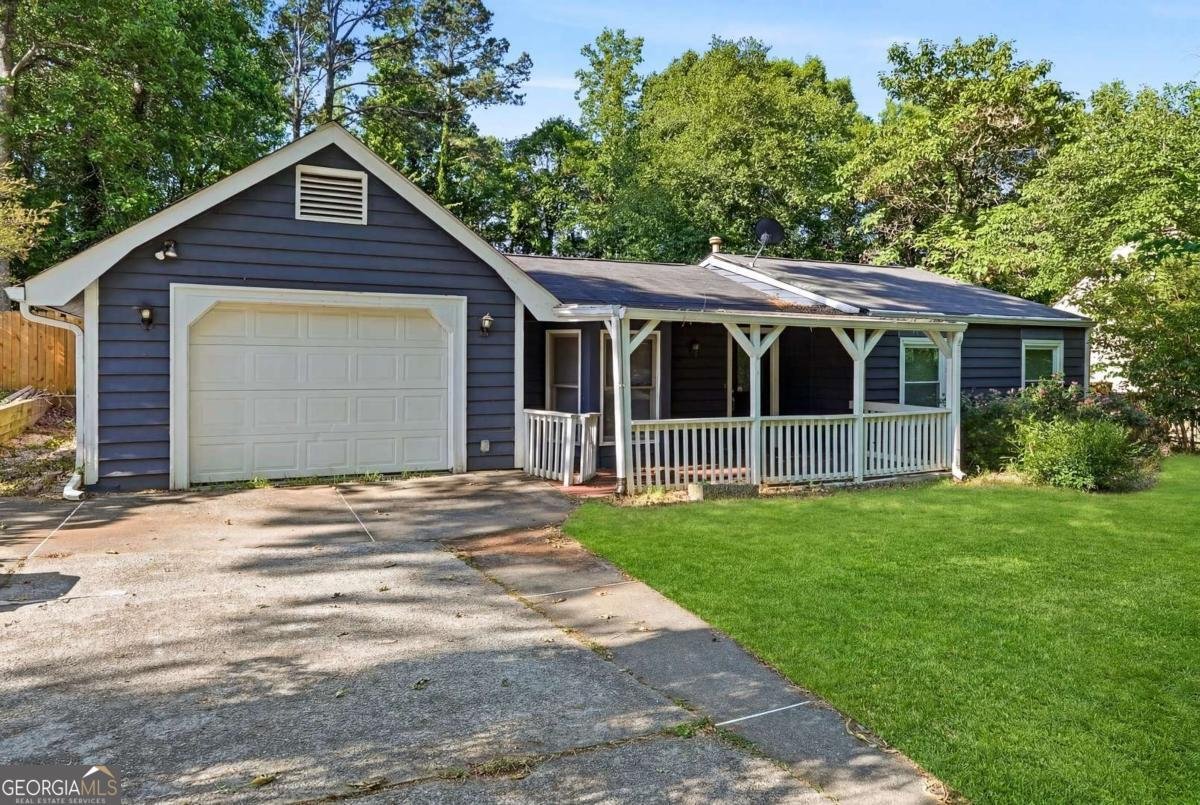 2611 Ramblewood Court Acworth - main photo
