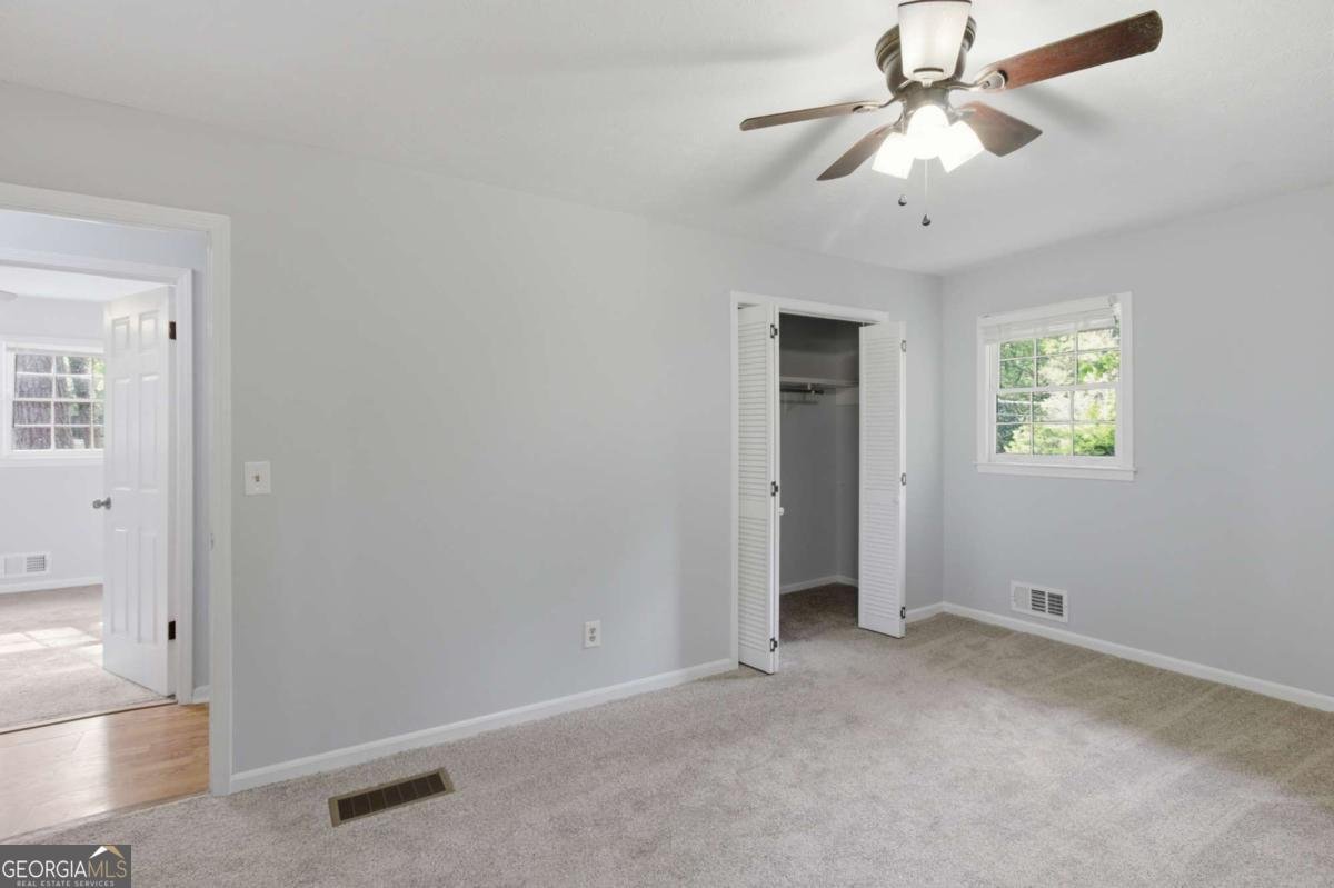 5657 Mountainbrooke Court Stone Mountain - Photo 22