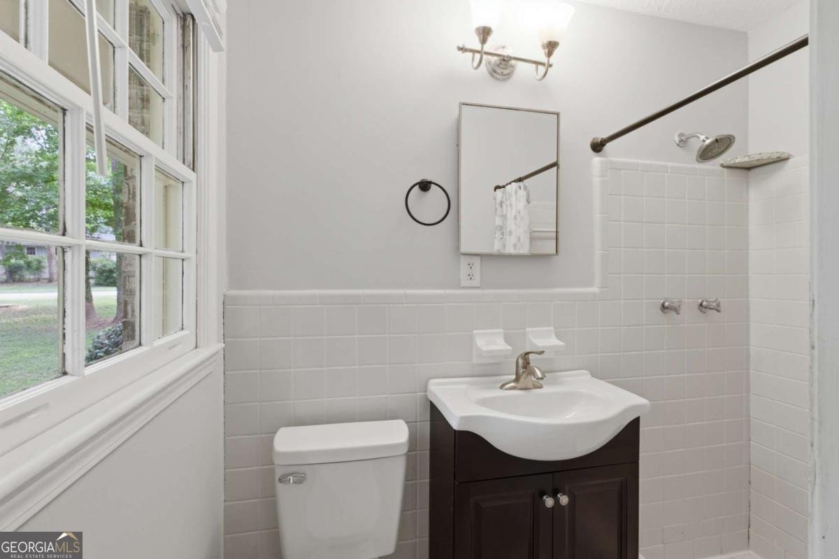 5657 Mountainbrooke Court Stone Mountain - Photo 23