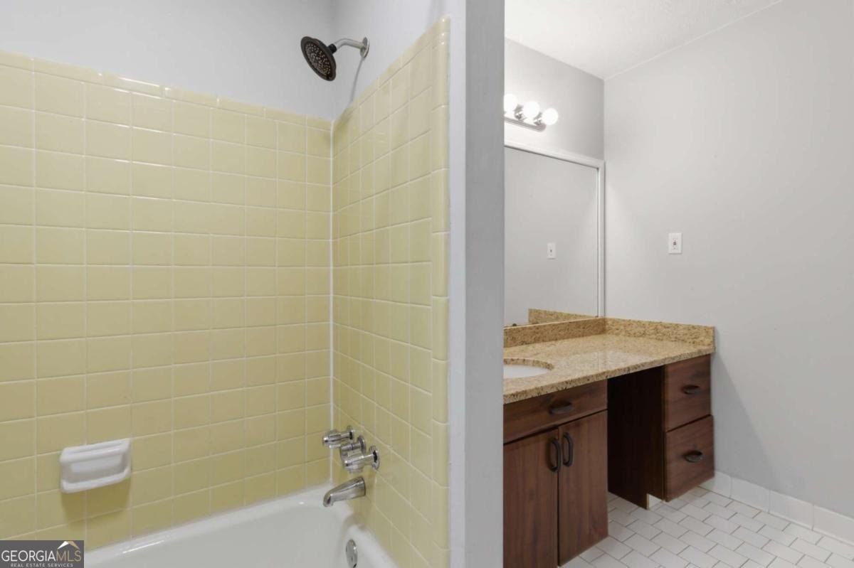 5657 Mountainbrooke Court Stone Mountain - Photo 26