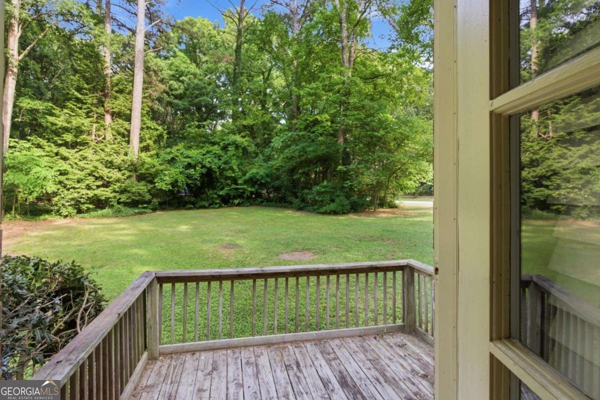 5657 Mountainbrooke Court Stone Mountain - Photo 28