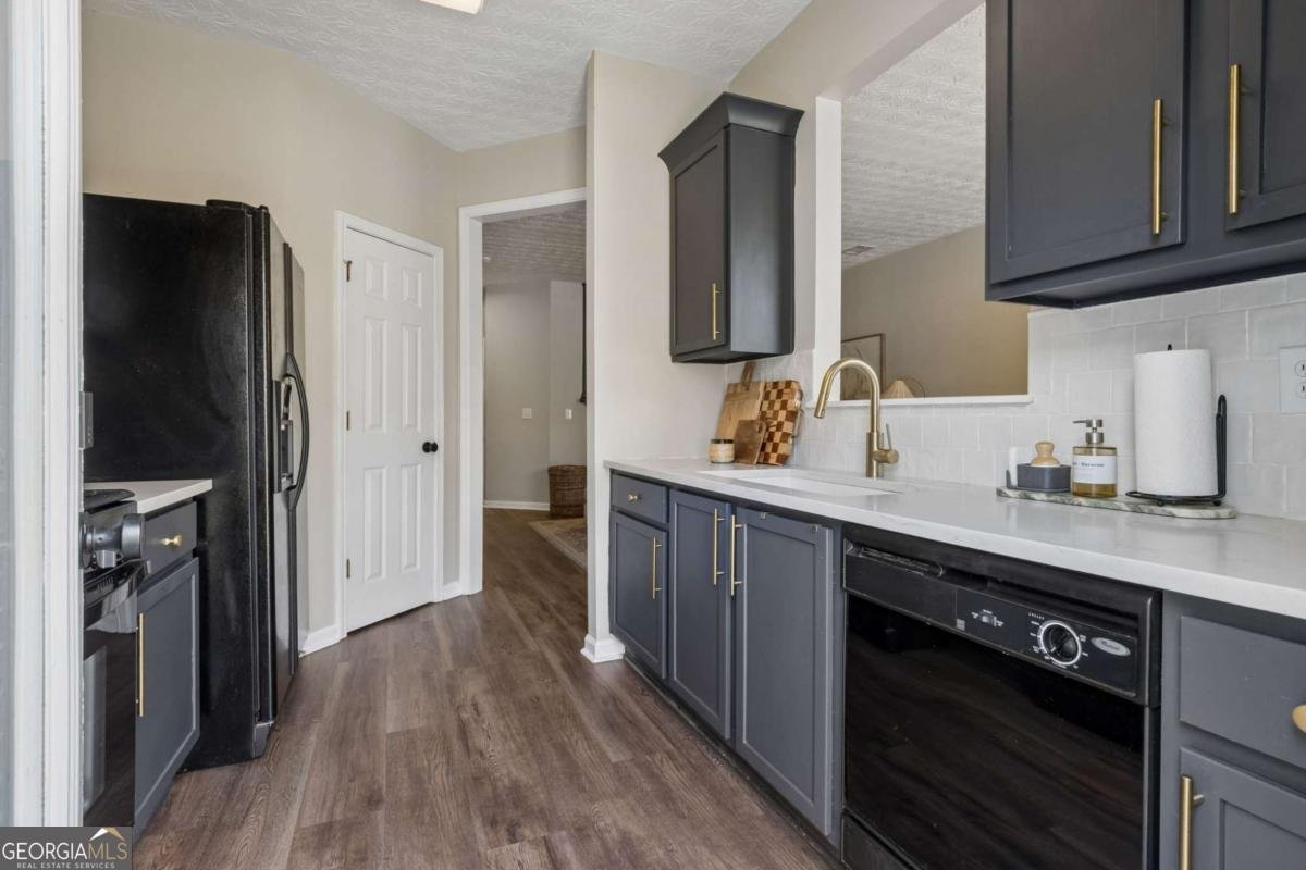 6608 Splashwater Drive Flowery Branch - Photo 24