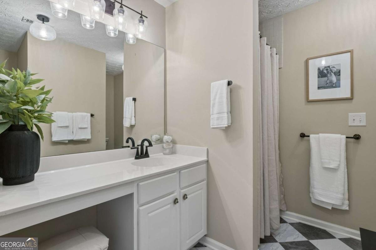 6608 Splashwater Drive Flowery Branch - Photo 35