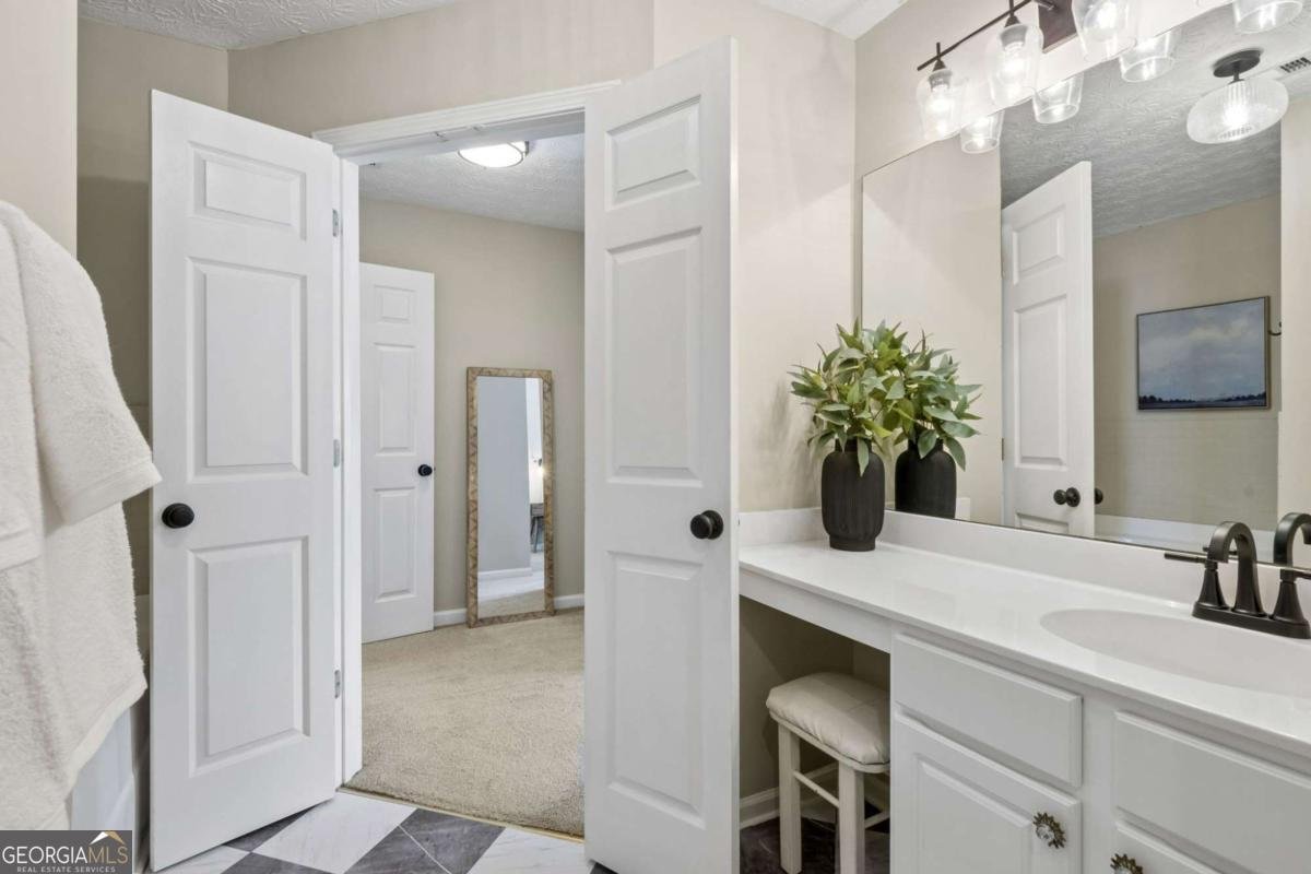 6608 Splashwater Drive Flowery Branch - Photo 36