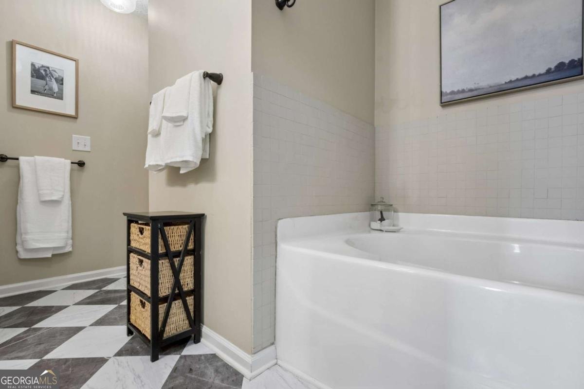 6608 Splashwater Drive Flowery Branch - Photo 37