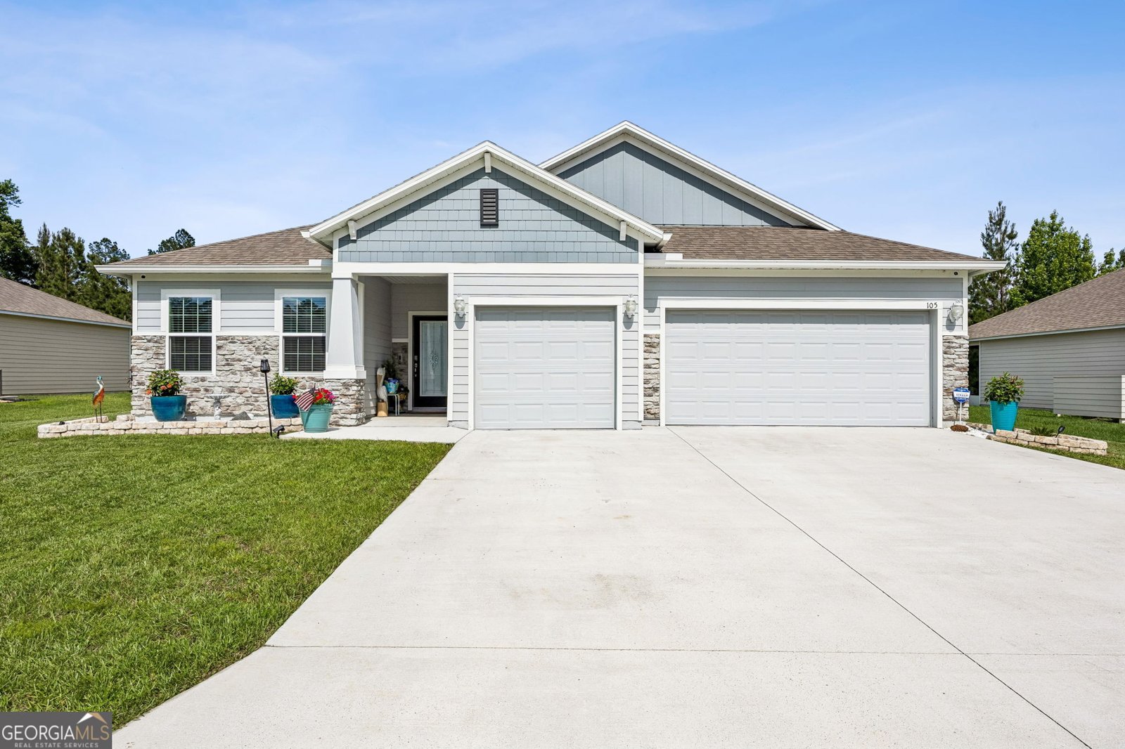 105 Starboard Court Kingsland - main photo