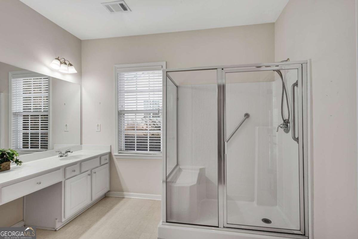 132 Churchcliff Drive Woodstock - Photo 17
