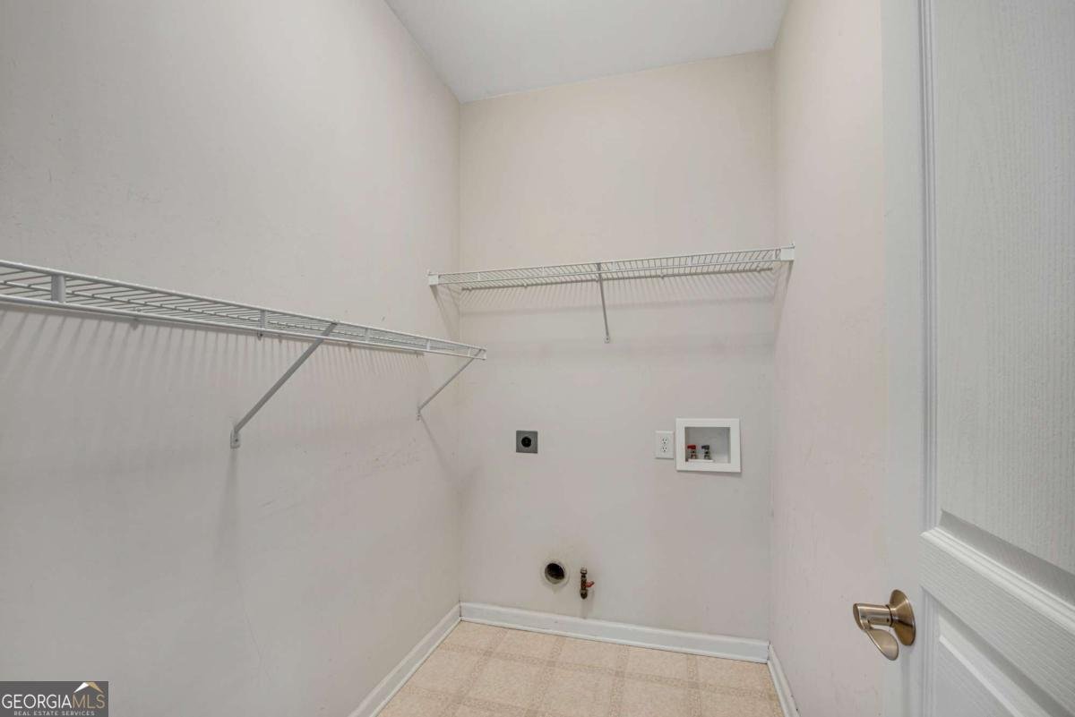 132 Churchcliff Drive Woodstock - Photo 19