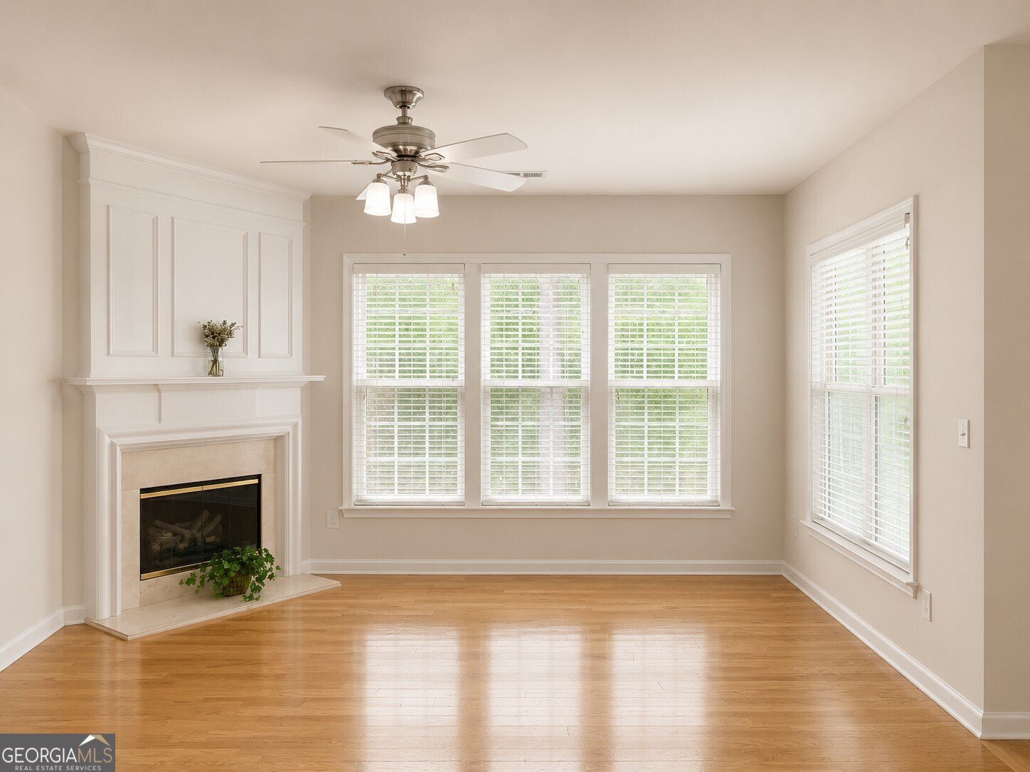132 Churchcliff Drive Woodstock - Photo 7