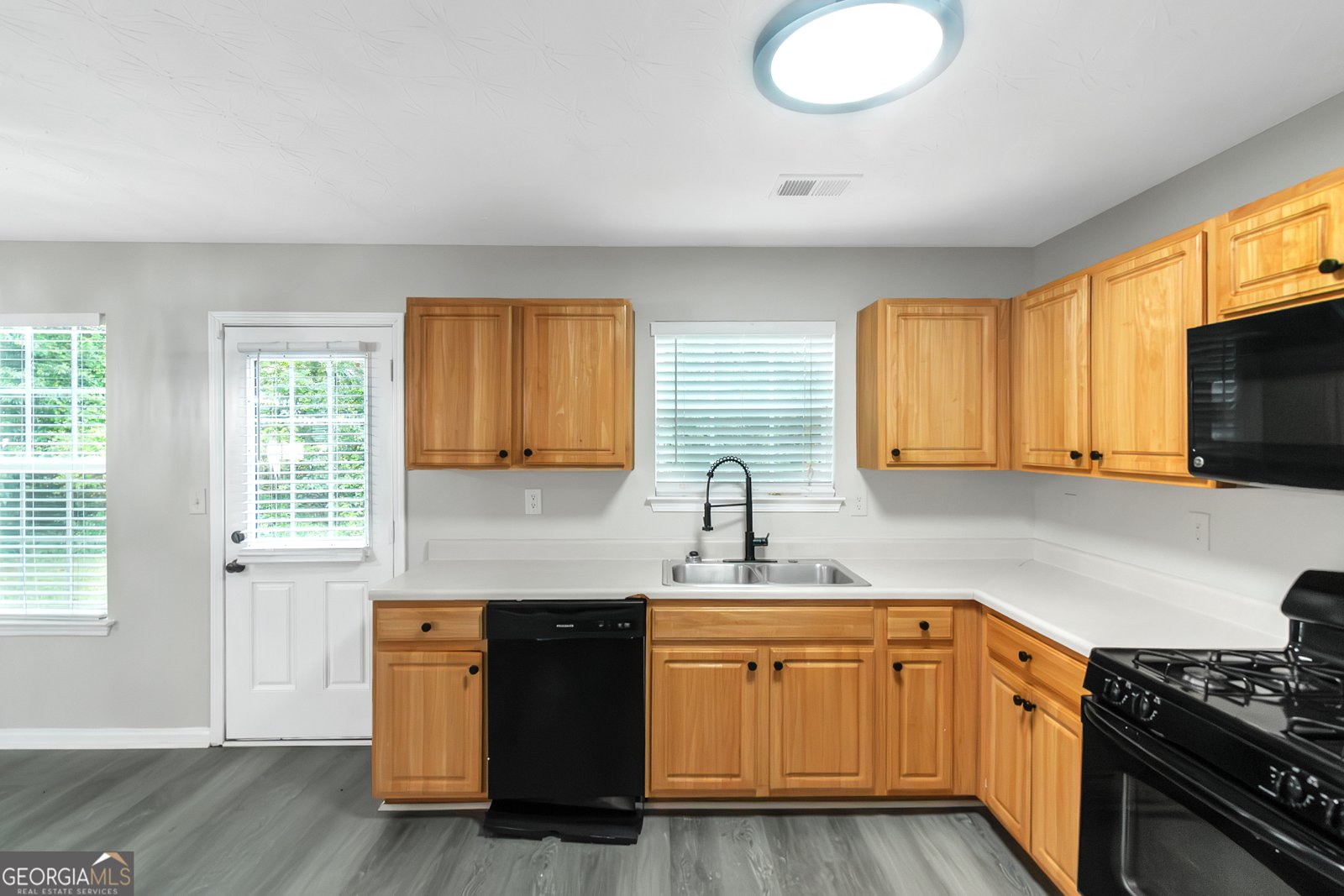 150 Spring Lake Terrace Covington - Photo 12