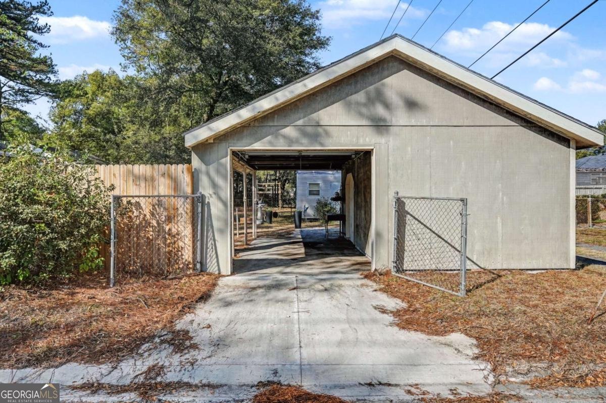 2224 38Th Street Savannah - Photo 36