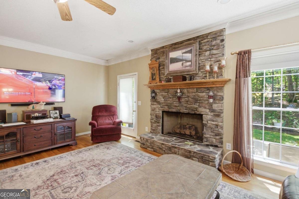 1011 Old Hardman Bottoms Road Clarkesville - Photo 10