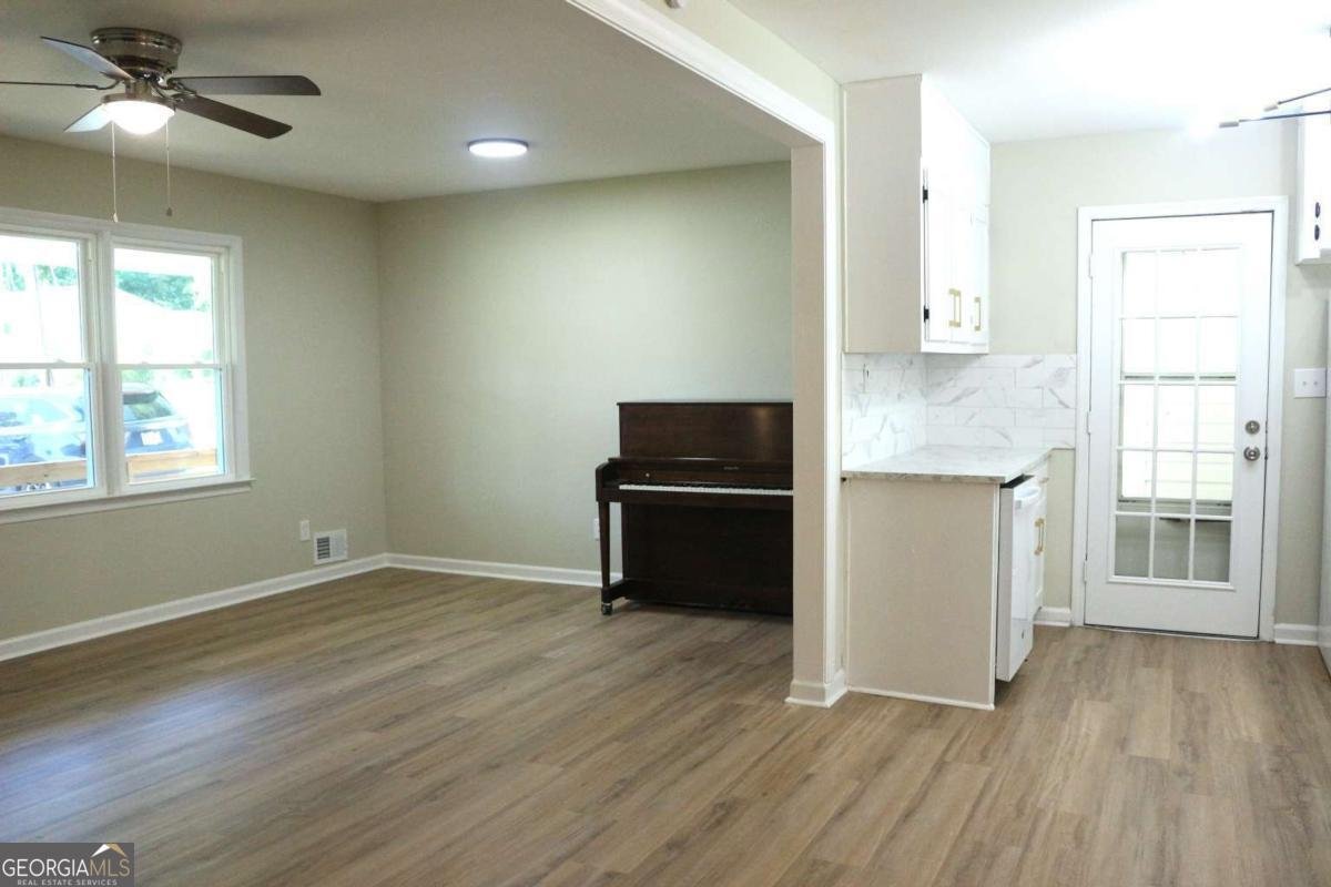 477 Parkwood Way Jonesboro - Photo 12