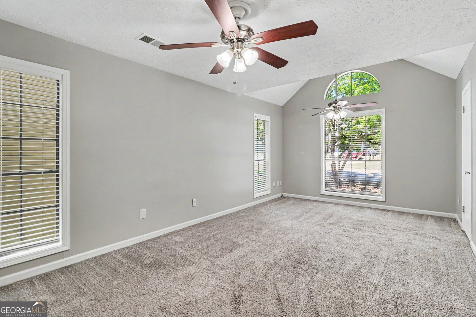1012 Ascot Court Riverdale - Photo 8