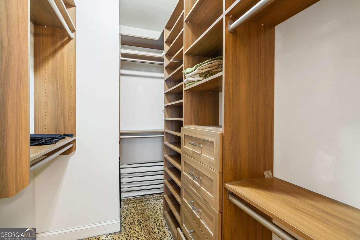 2828 Peachtree Road Atlanta - Photo 38