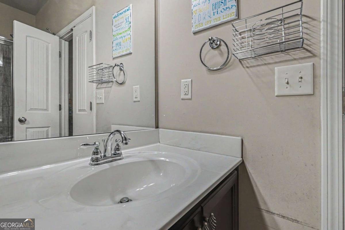 194 Hawthorne Ridge Circle Dallas - Photo 17