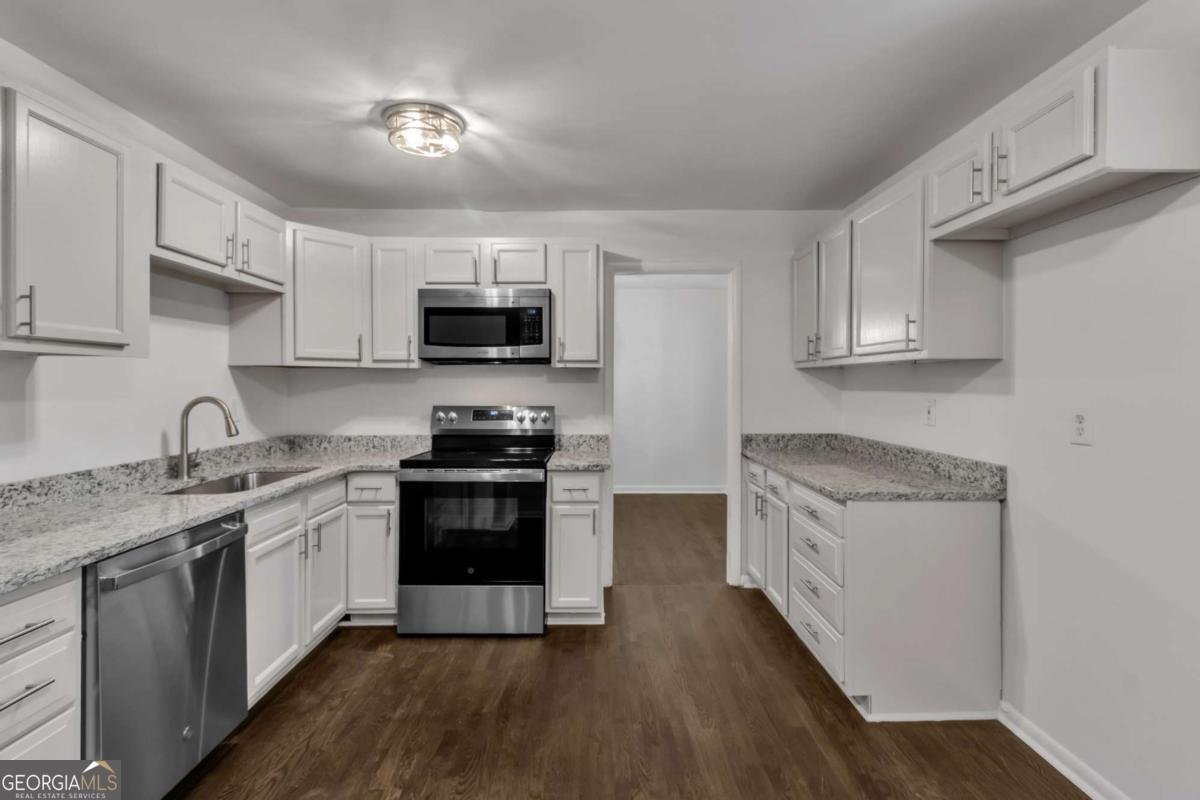 3767 Greentree Drive Decatur - Photo 8