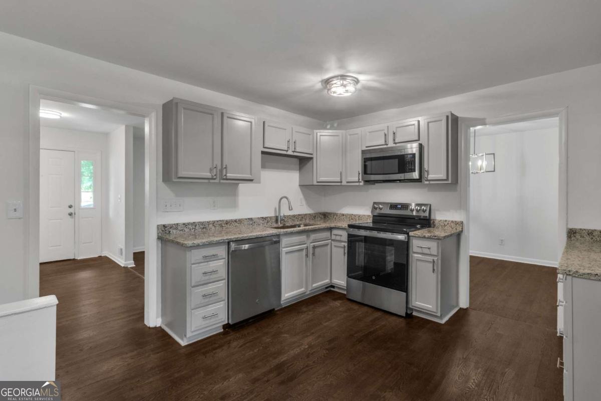 3767 Greentree Drive Decatur - Photo 9