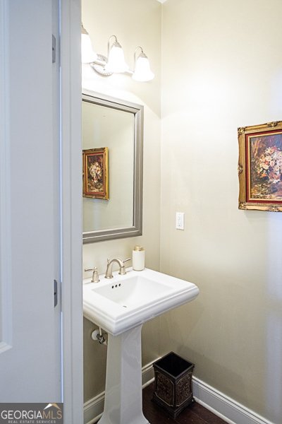 313 McAffee Street Woodstock - Photo 22