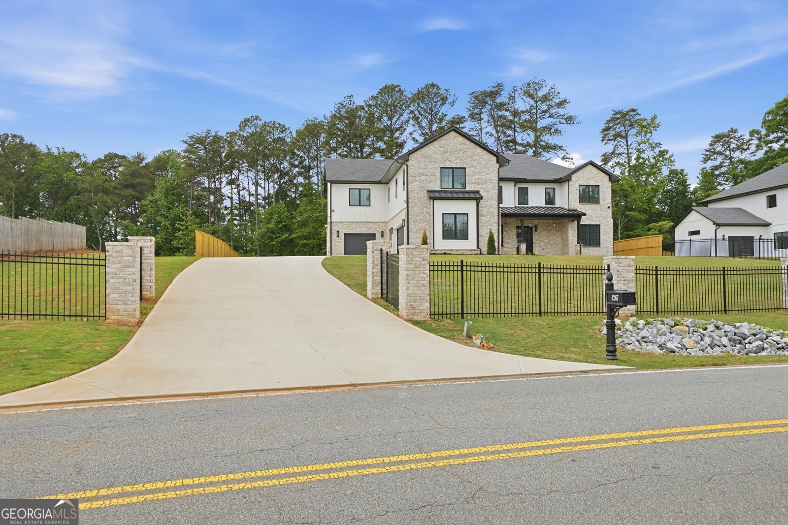 4267 Wesley Chapel Road Marietta - Photo 8