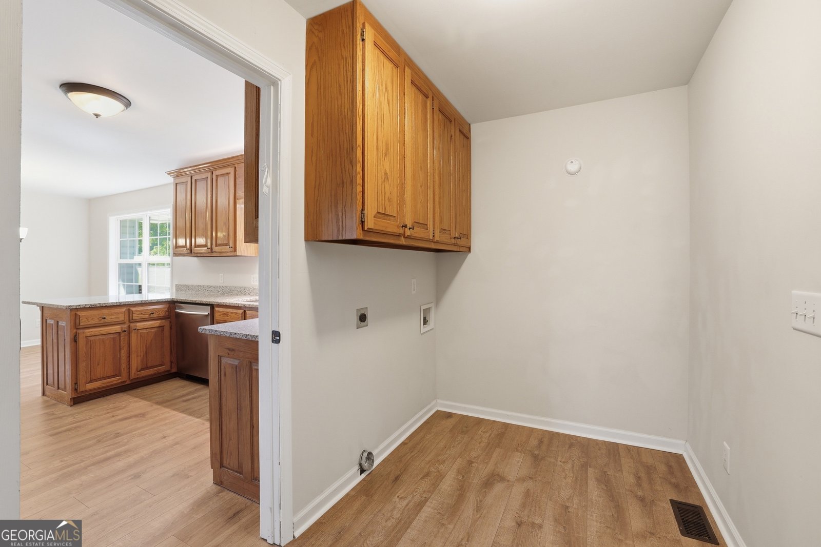 981 Hoyt Street Cornelia - Photo 14