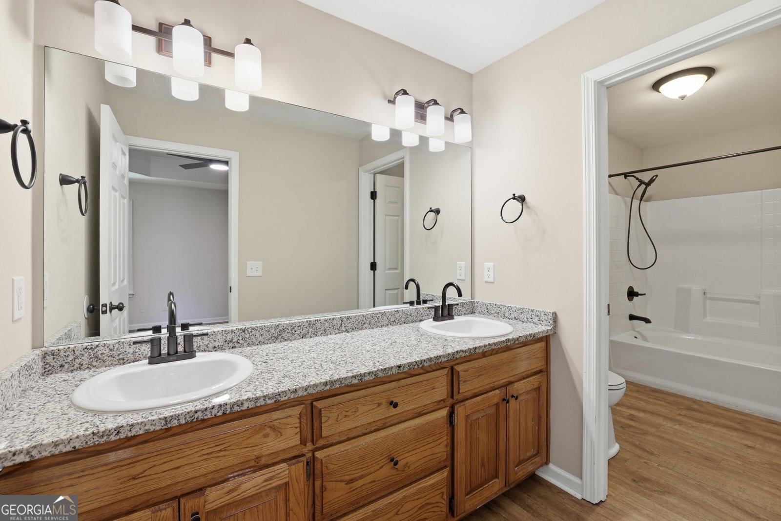 981 Hoyt Street Cornelia - Photo 18