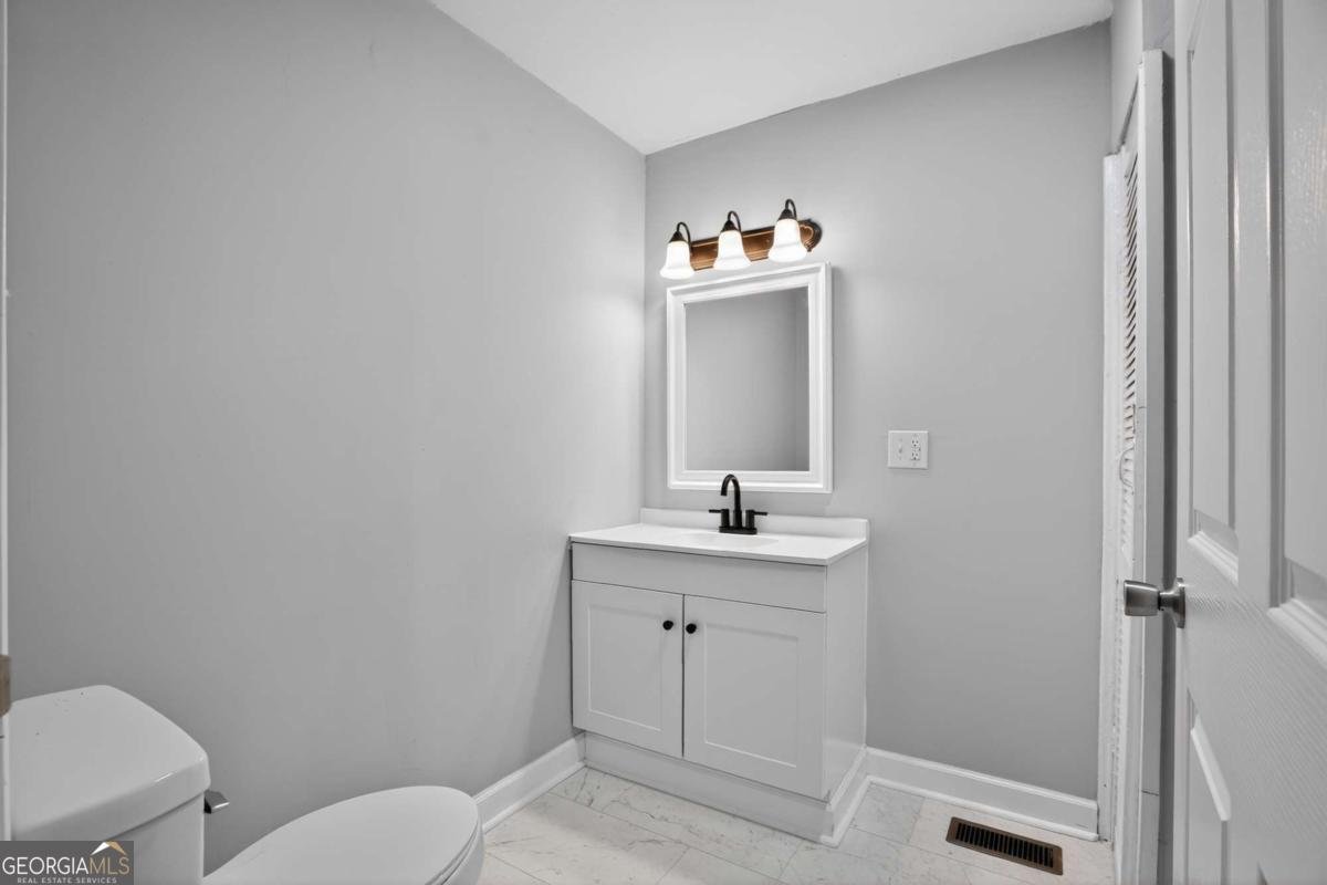 202 Park Street Griffin - Photo 11