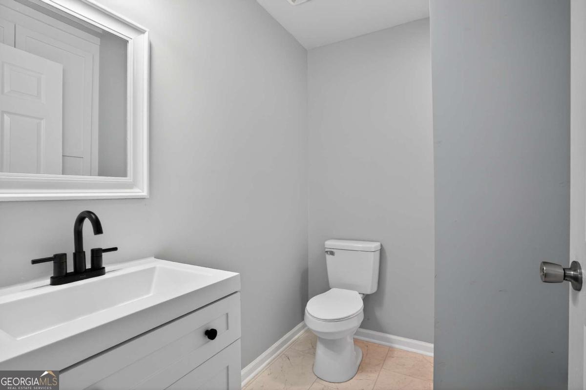 202 Park Street Griffin - Photo 18