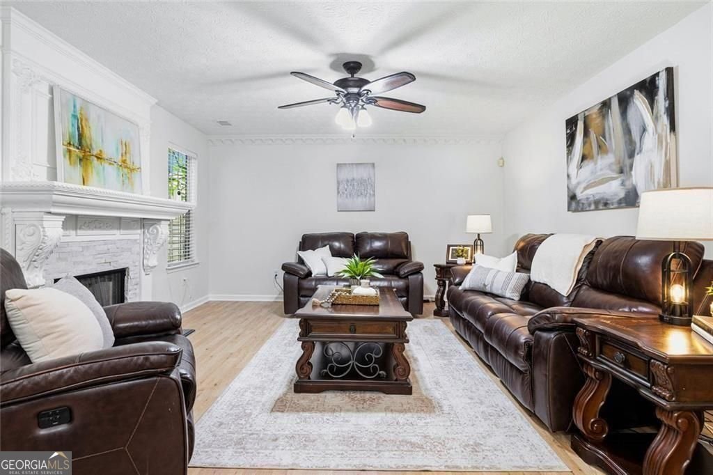 1075 Hidden Pond Lane Roswell - Photo 8
