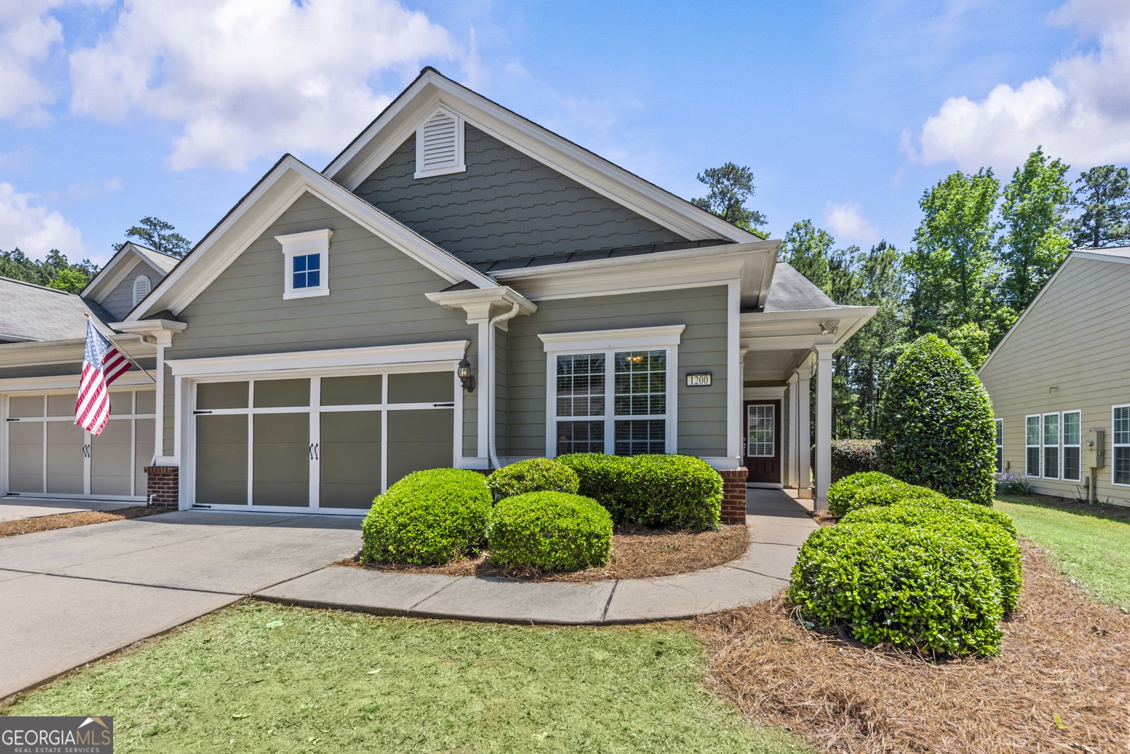 1200 Summer Hollow Road Greensboro - main photo