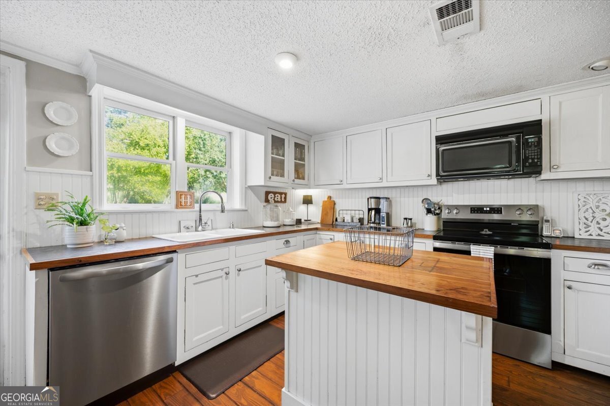 214 Howard Roberts Road Gray - Photo 11