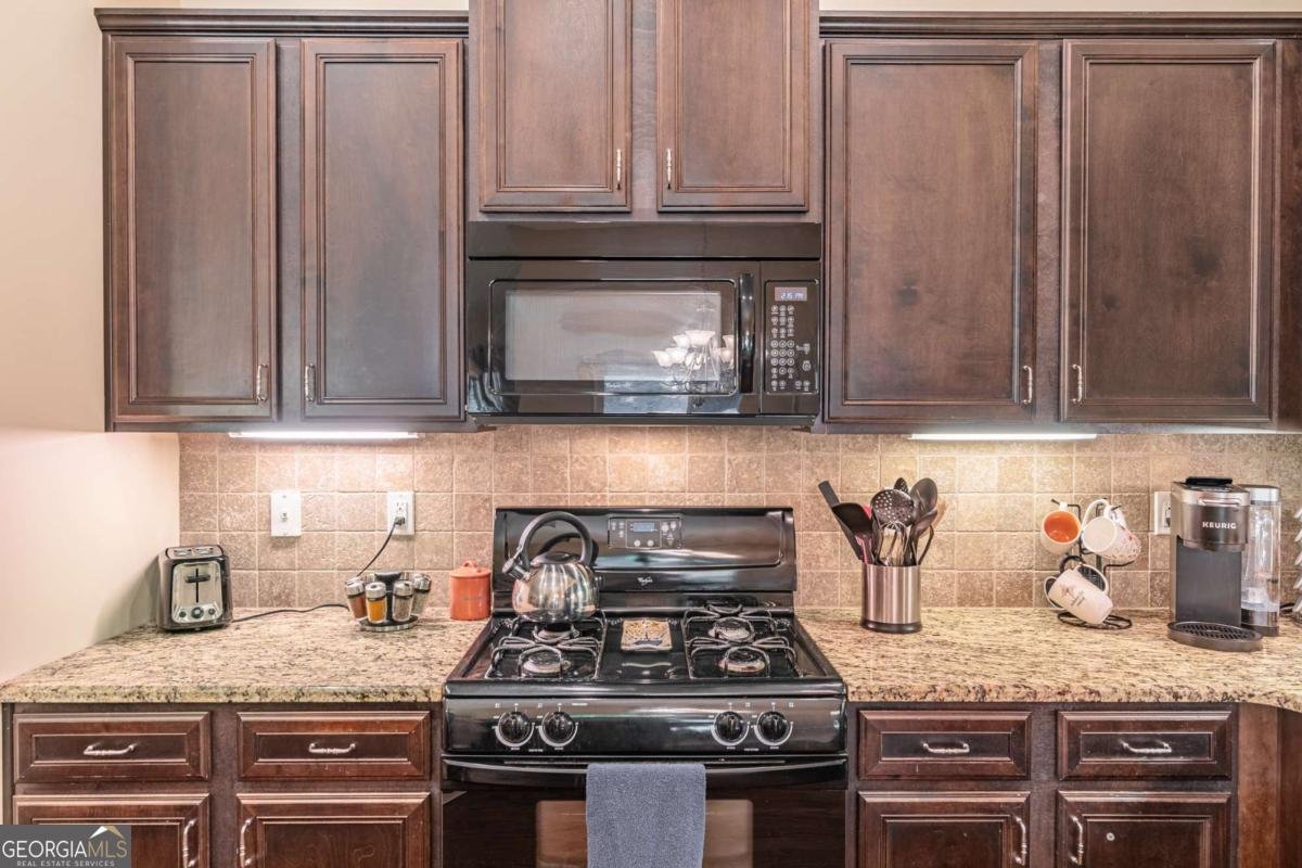 947 Upland Court Buford - Photo 19