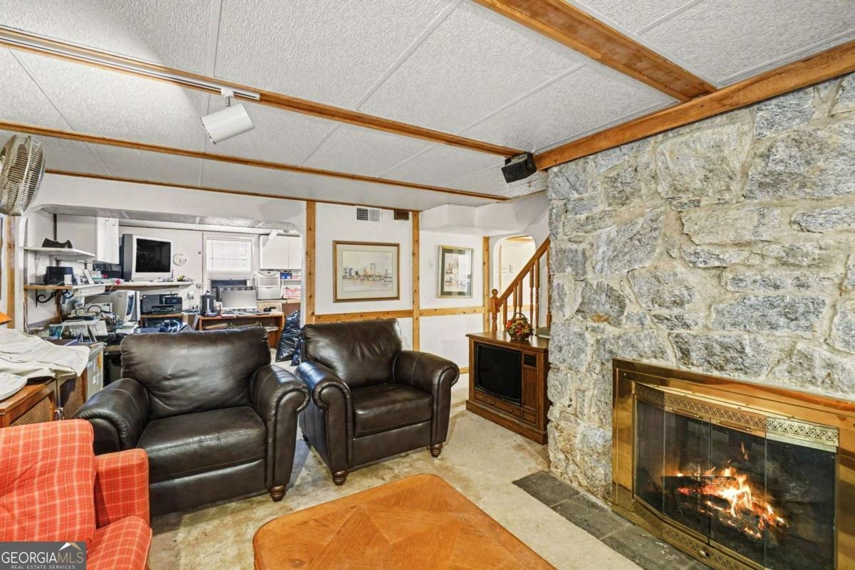 2088 Roxboro Road Atlanta - Photo 7