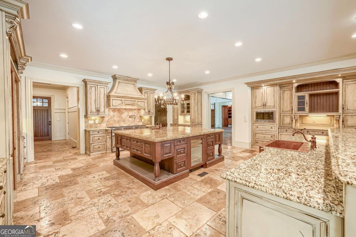 7965 Robin Road Cumming - Photo 16