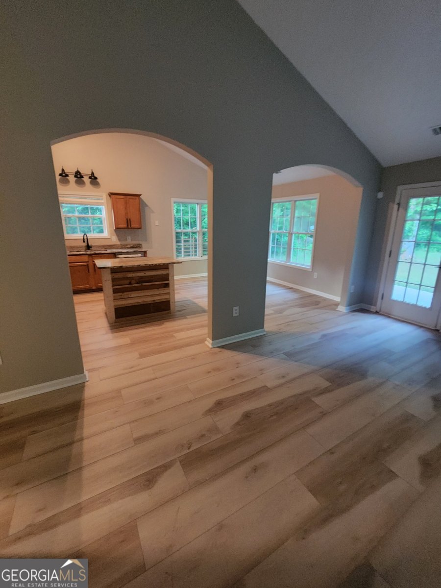 435 Butler Bridge Circle Covington - Photo 8