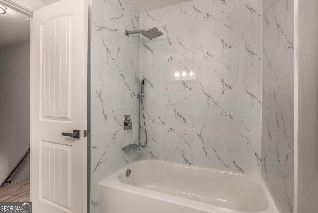 330 London Dale Woodstock - Photo 28