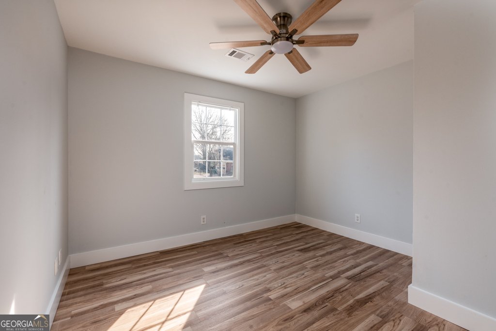 330 London Dale Woodstock - Photo 36