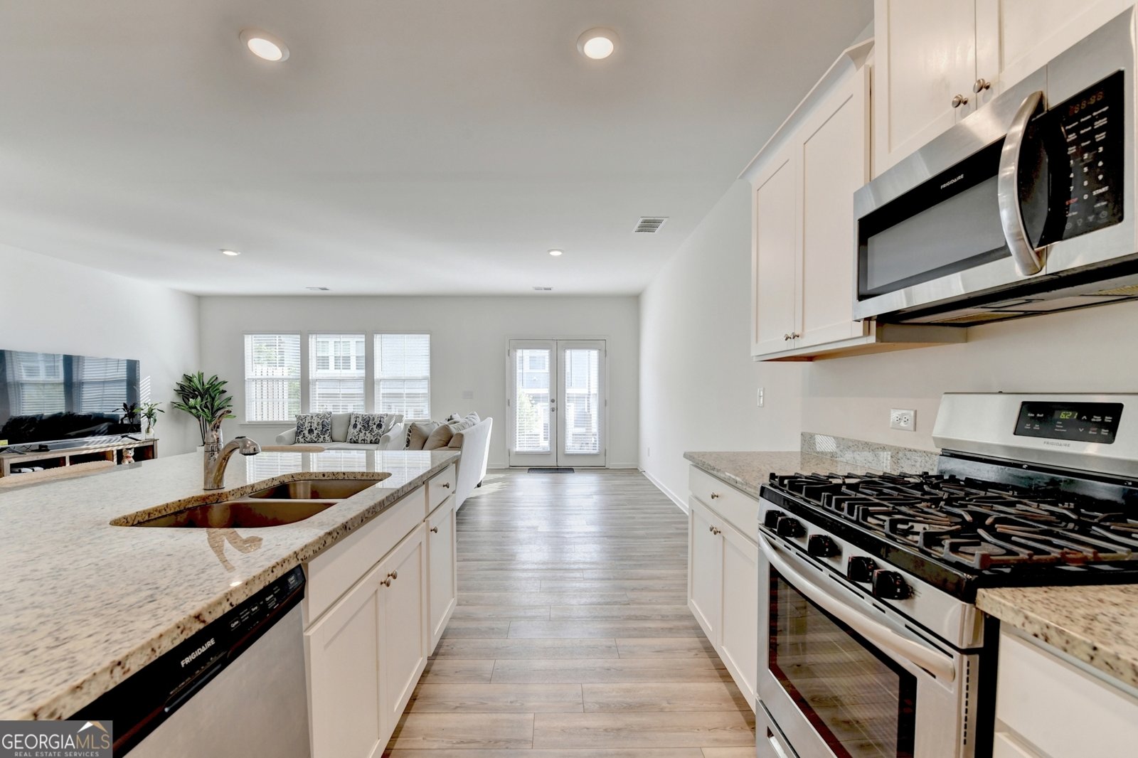 1946 Frisco Way Suwanee - Photo 12