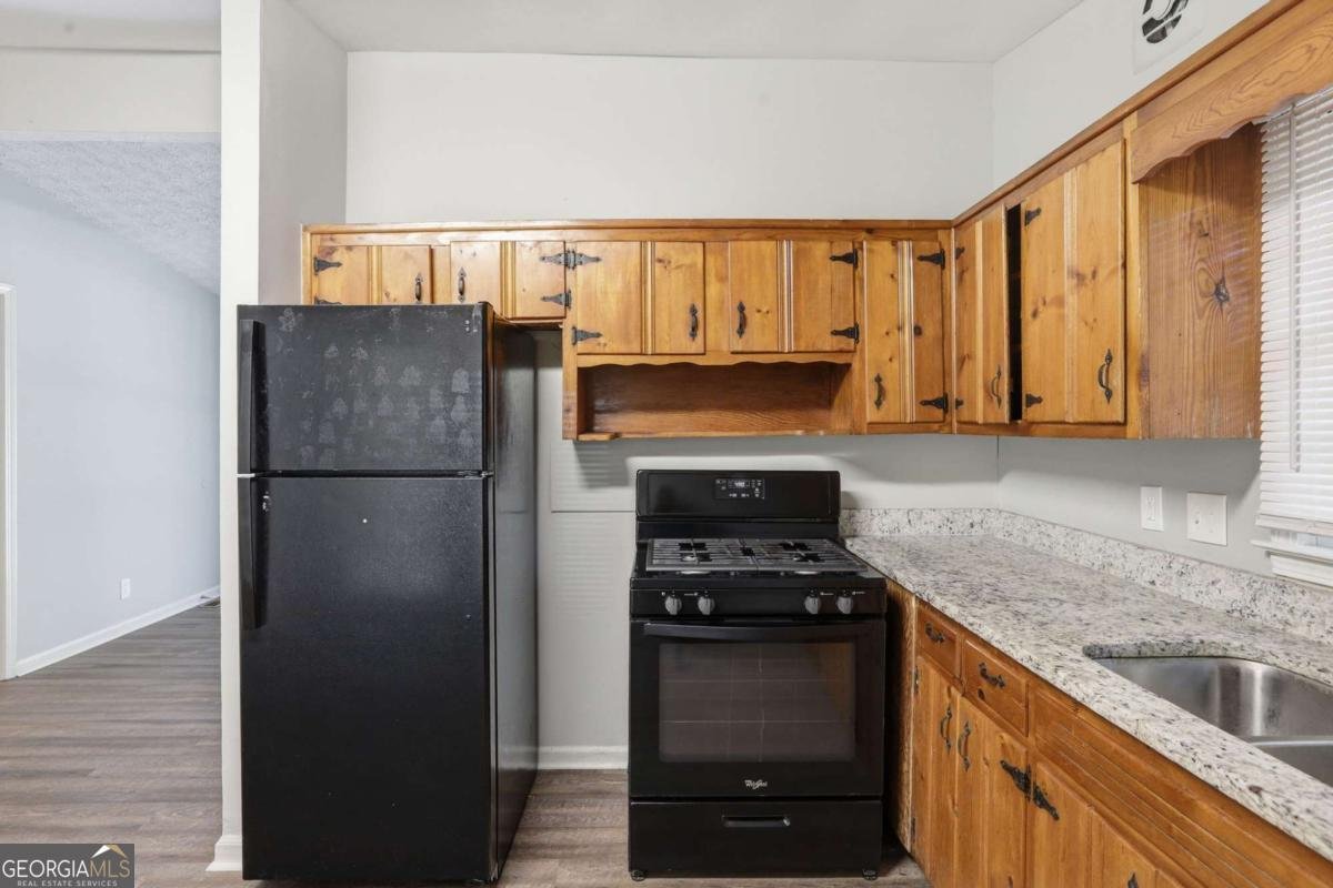 2485 Brackett Drive Marietta - Photo 13